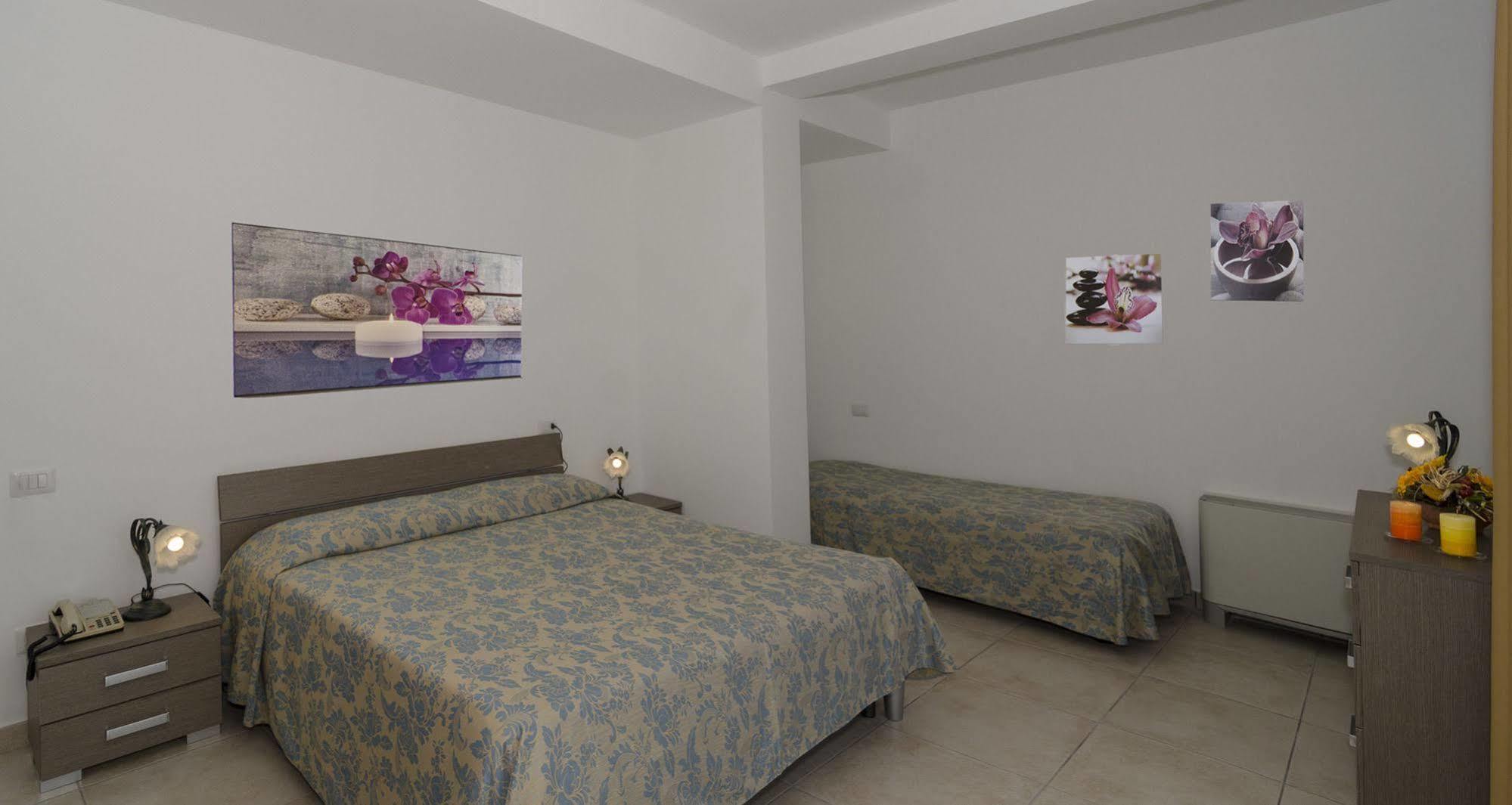 Hotel Paris Lido di Camaiore Exterior photo
