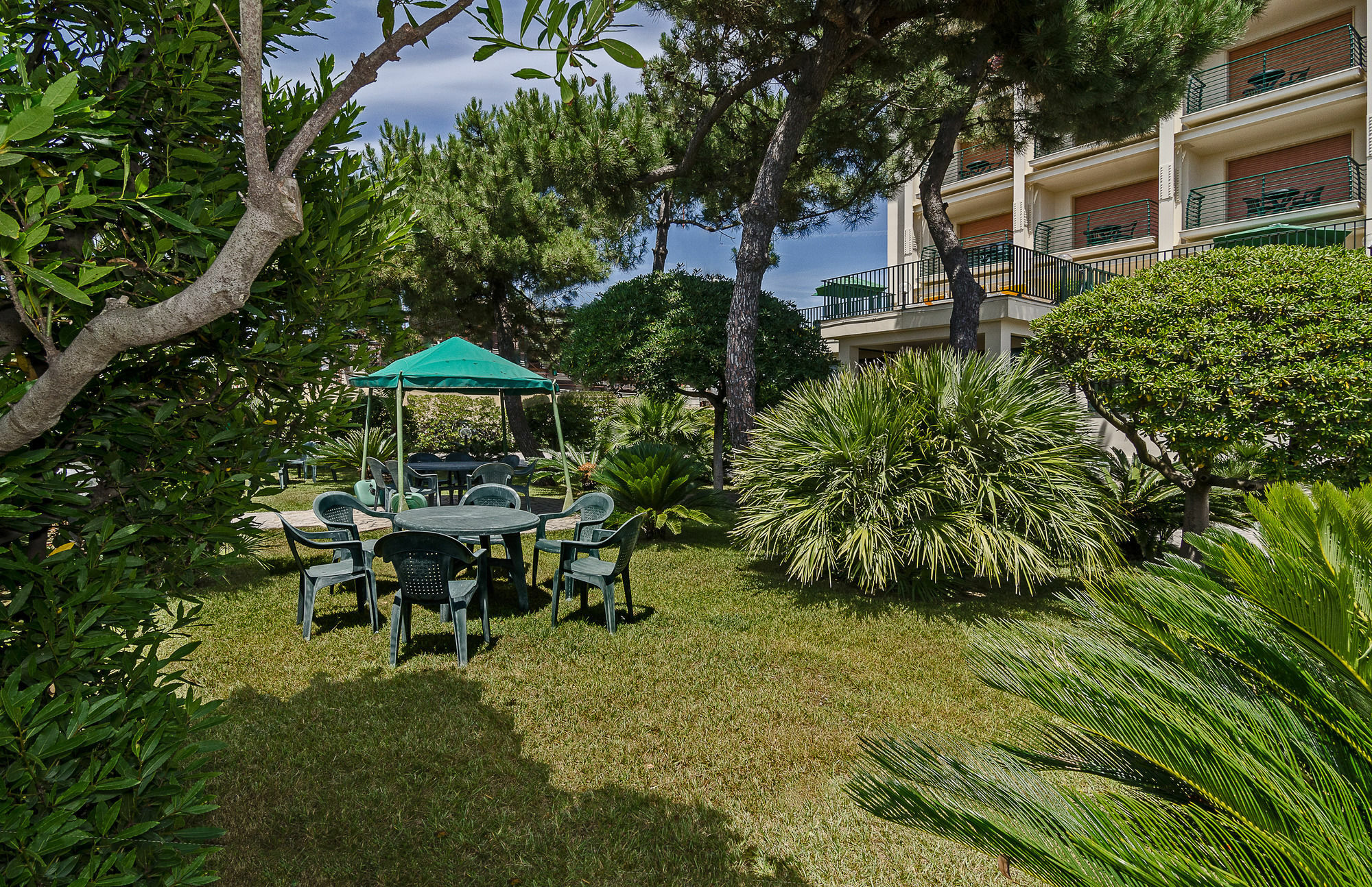 Hotel Paris Lido di Camaiore Exterior photo